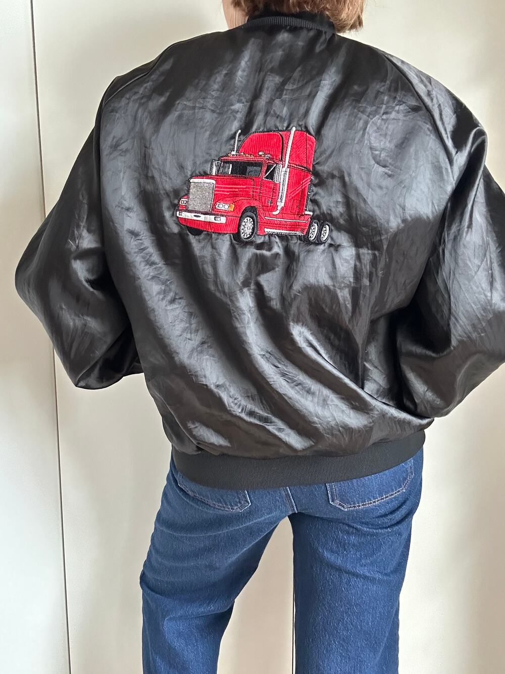 VTG  Retro Sateen Jacket Womens Size XL Mens L Black Red Graohic Trucker Western